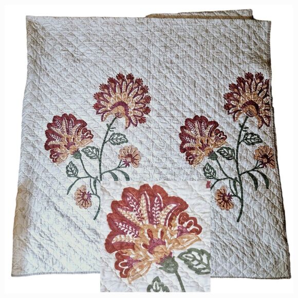 Vtg Double Full size Curio Quilt Reversible Flower Embroidered Bedspread Blanket - Picture 1 of 15